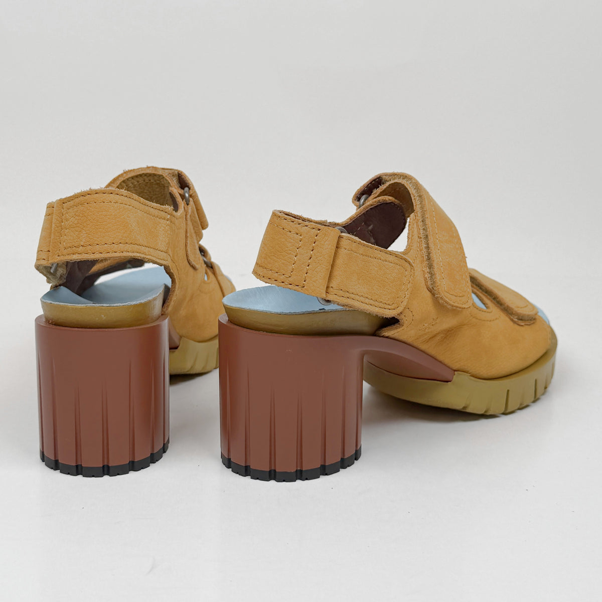 Art 1923 honey malibu