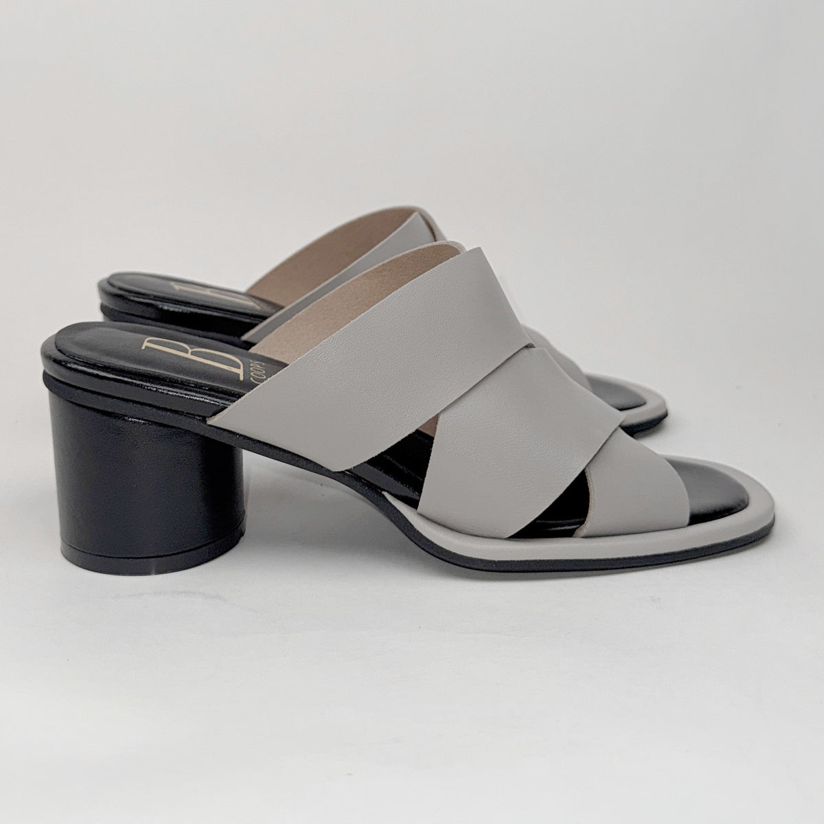 B-Coops 261065 taupe Beau Coops