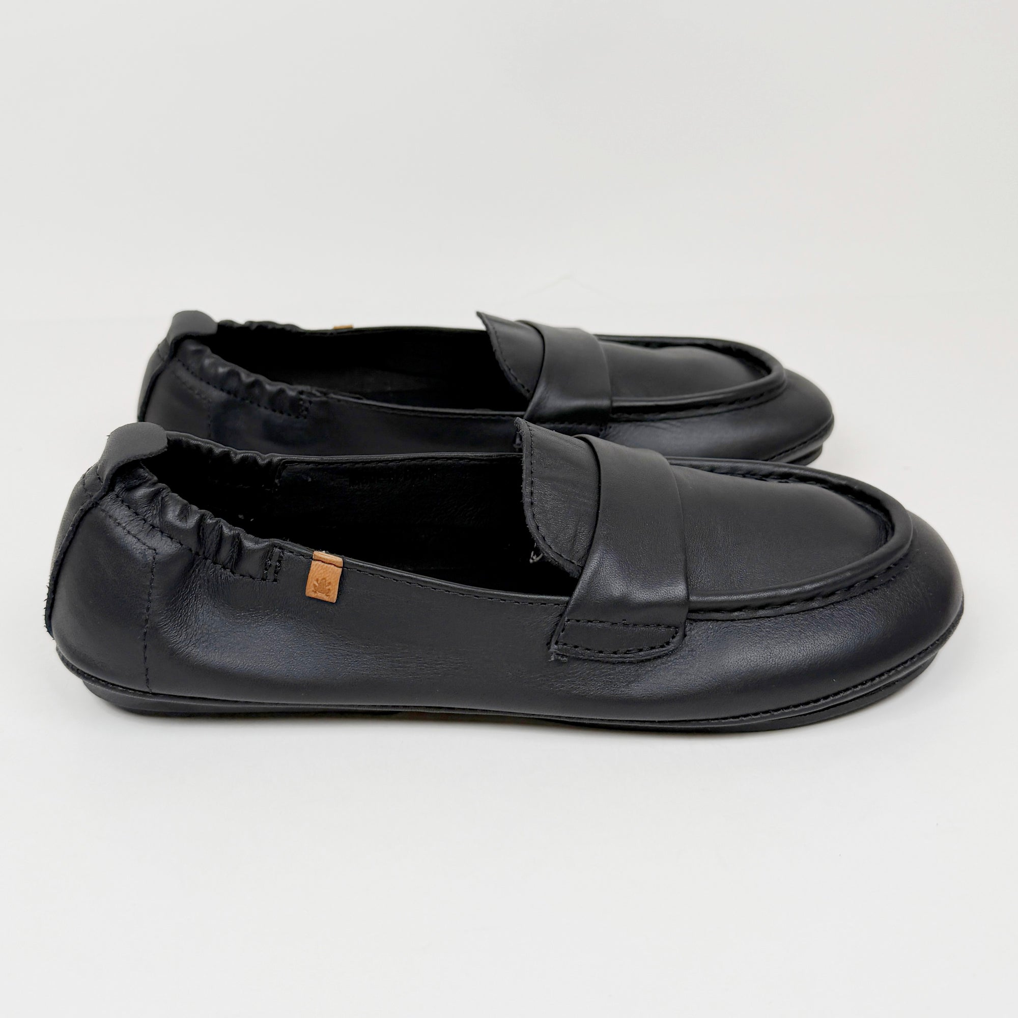 El Naturalista N5822 Black el naturalista