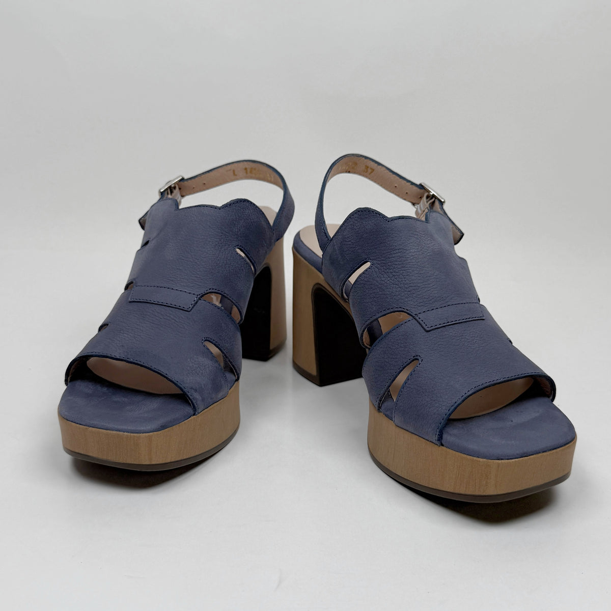 Wonders Alessia nubuck baltic