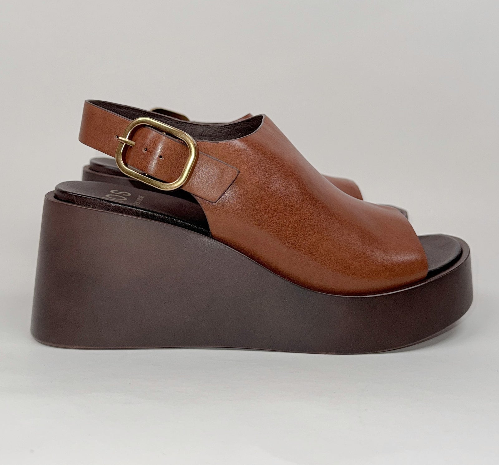 EOS Ariani brandy EOS