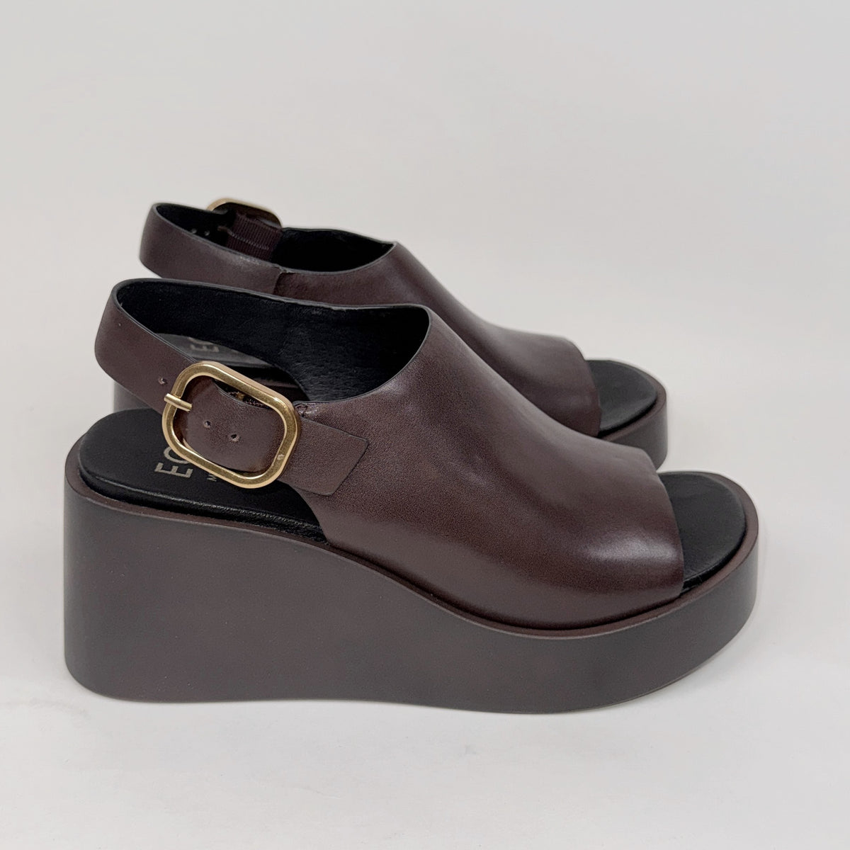 EOS Ariani chestnut EOS