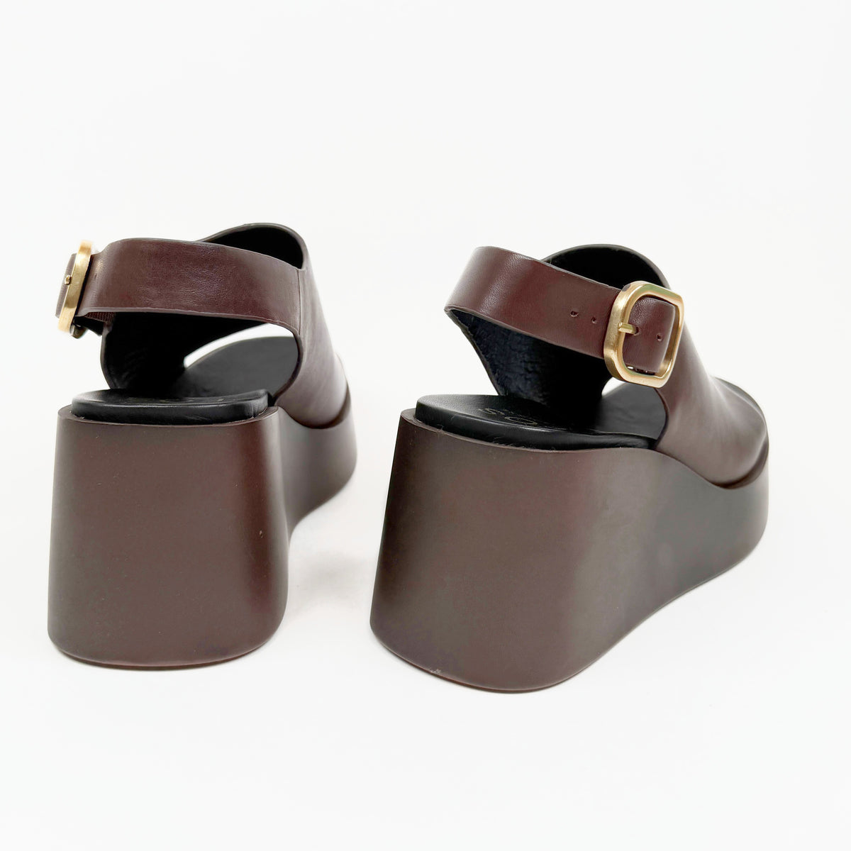 eos ariani chestnut EOS