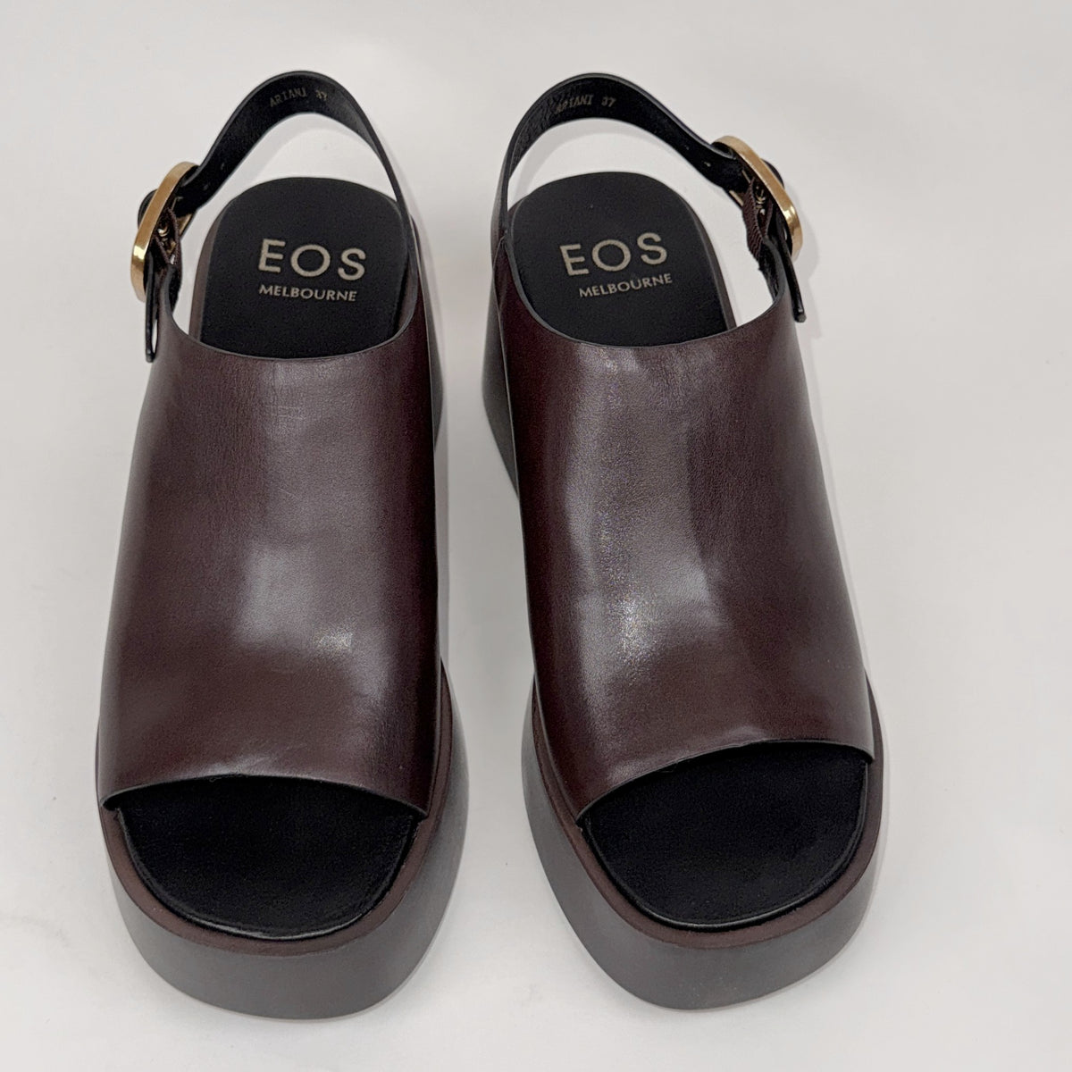 EOS Ariani chestnut EOS