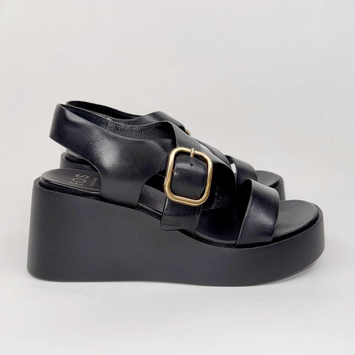 EOS Aranis black EOS