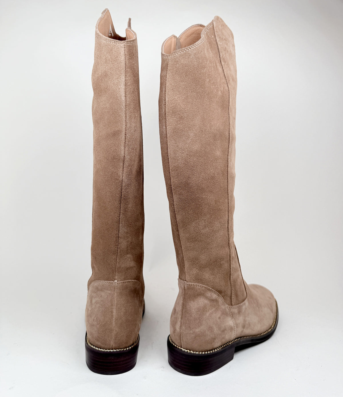 Tamara Belky sand Tamara