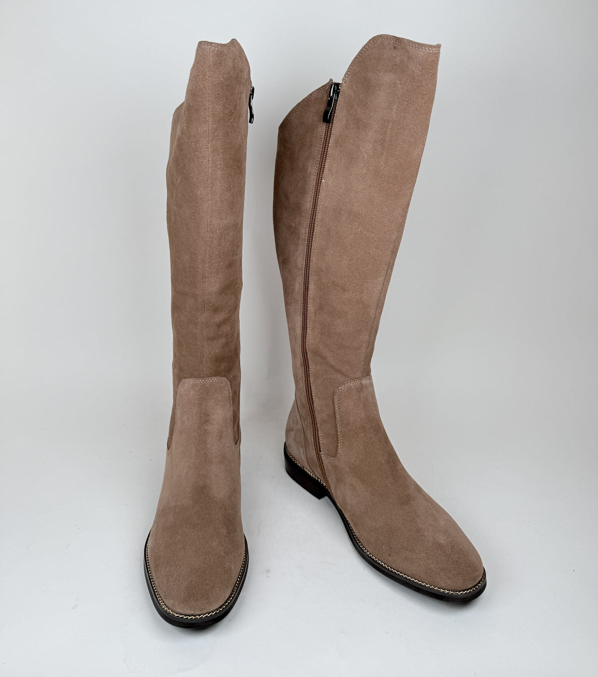 Tamara Belky sand Tamara