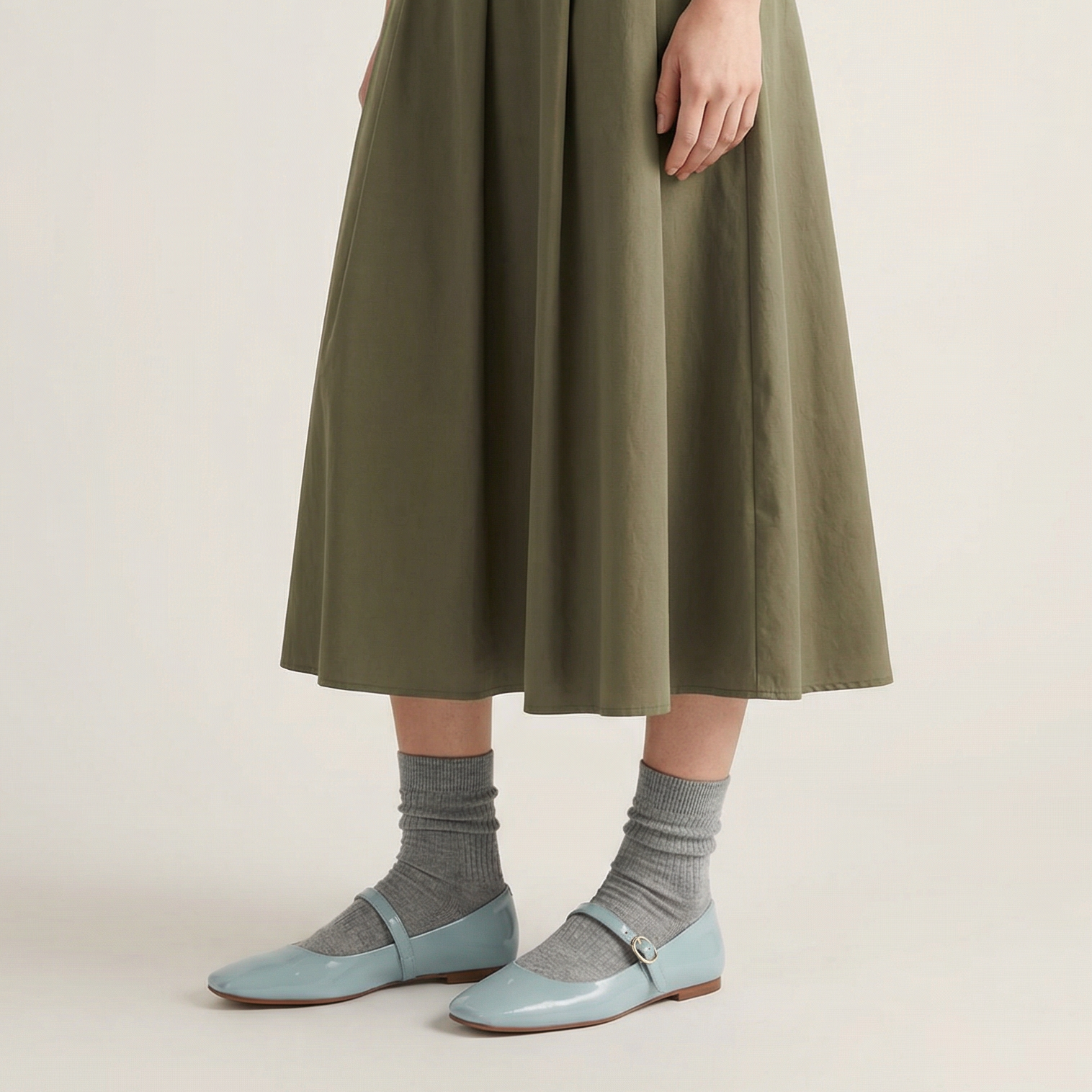 Mollini Tokena pale blue patent