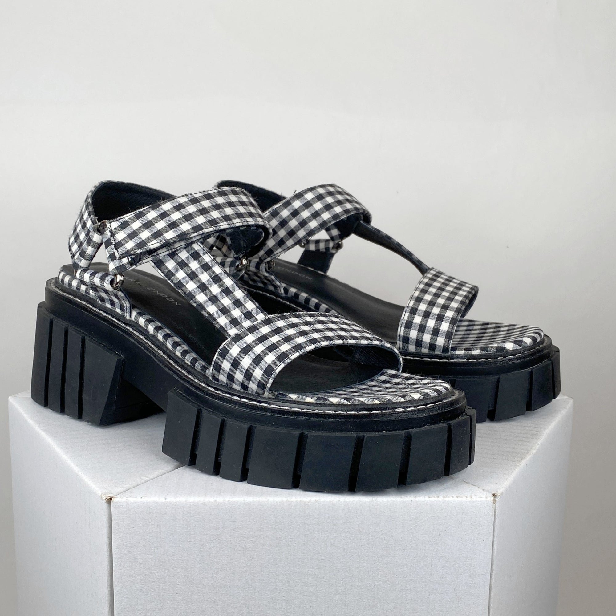 last pair 41 Tamara Bokker checkers