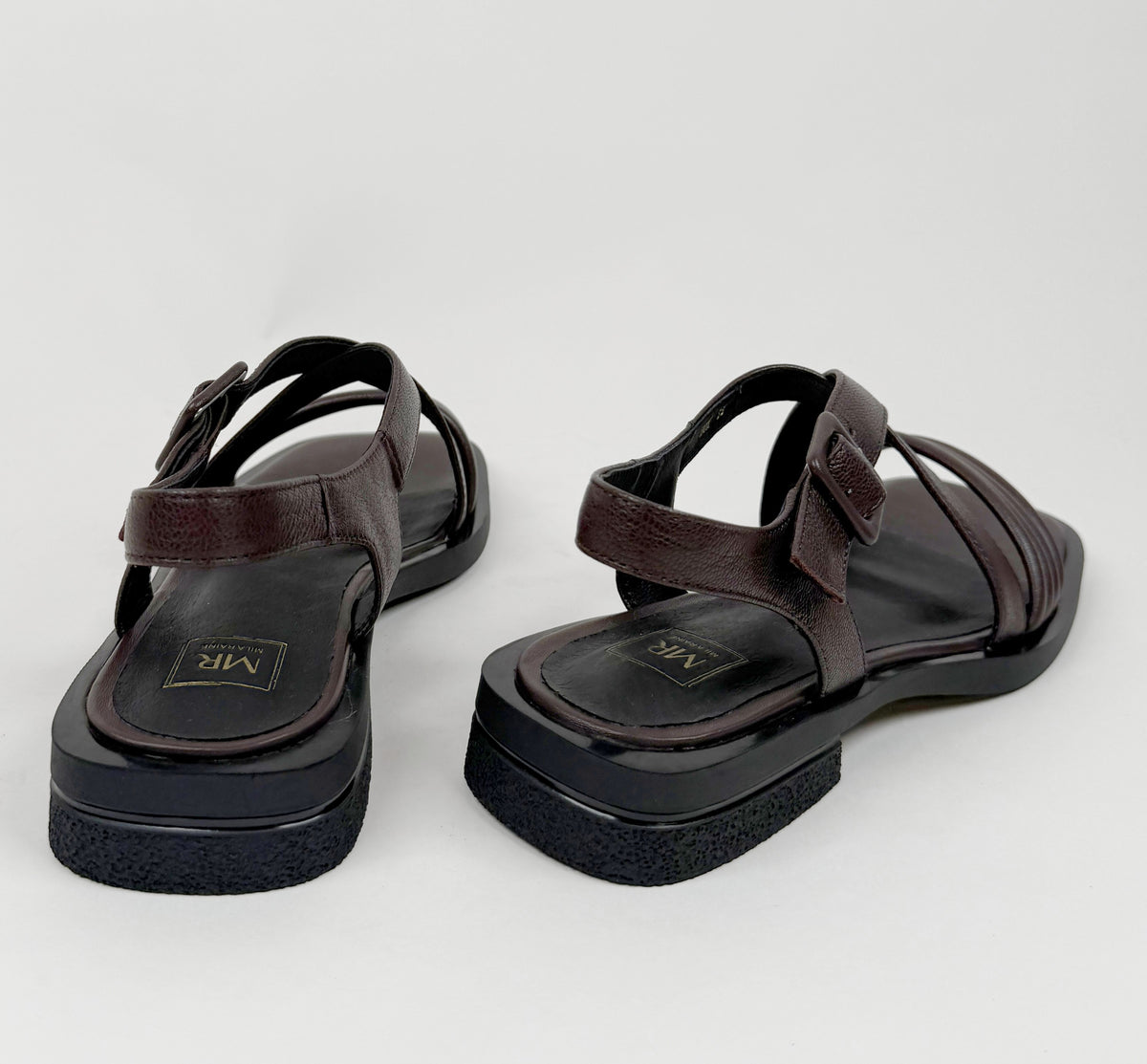 Mila raine box chocolate