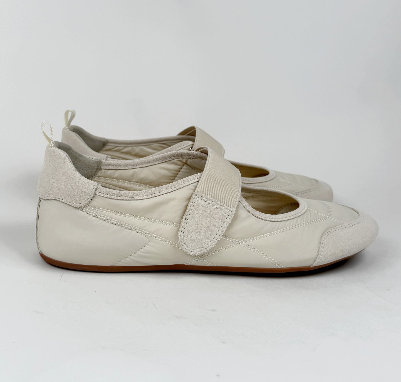 D&J Britas vanilla Django & Juliette