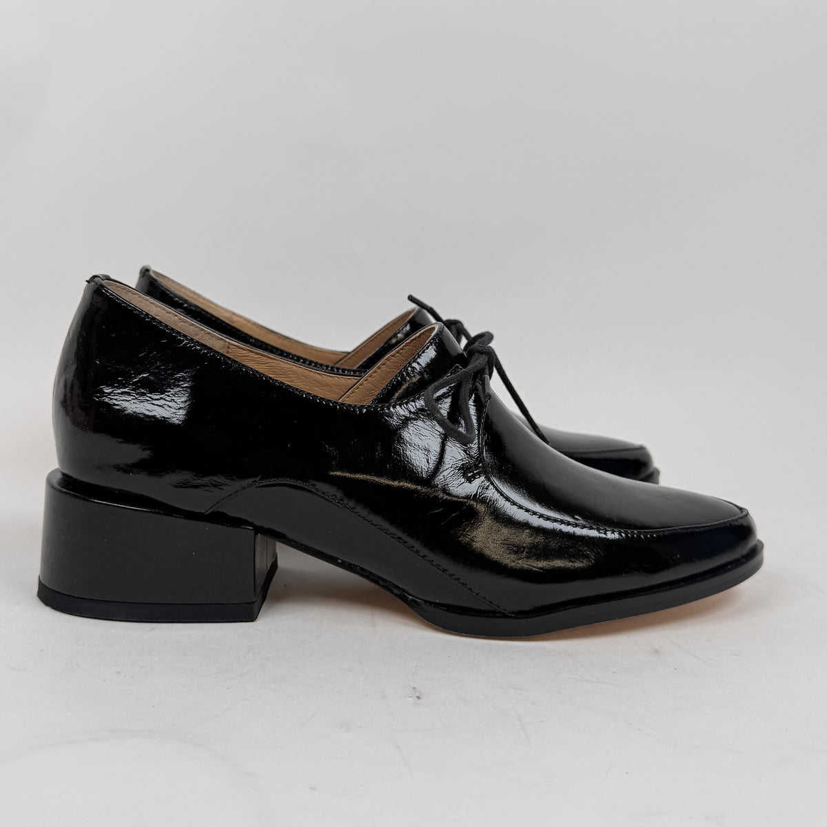 EOS Casi black EOS