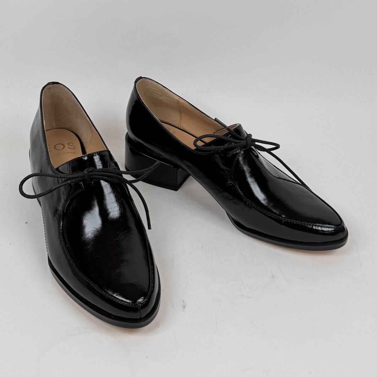 EOS Casi black EOS