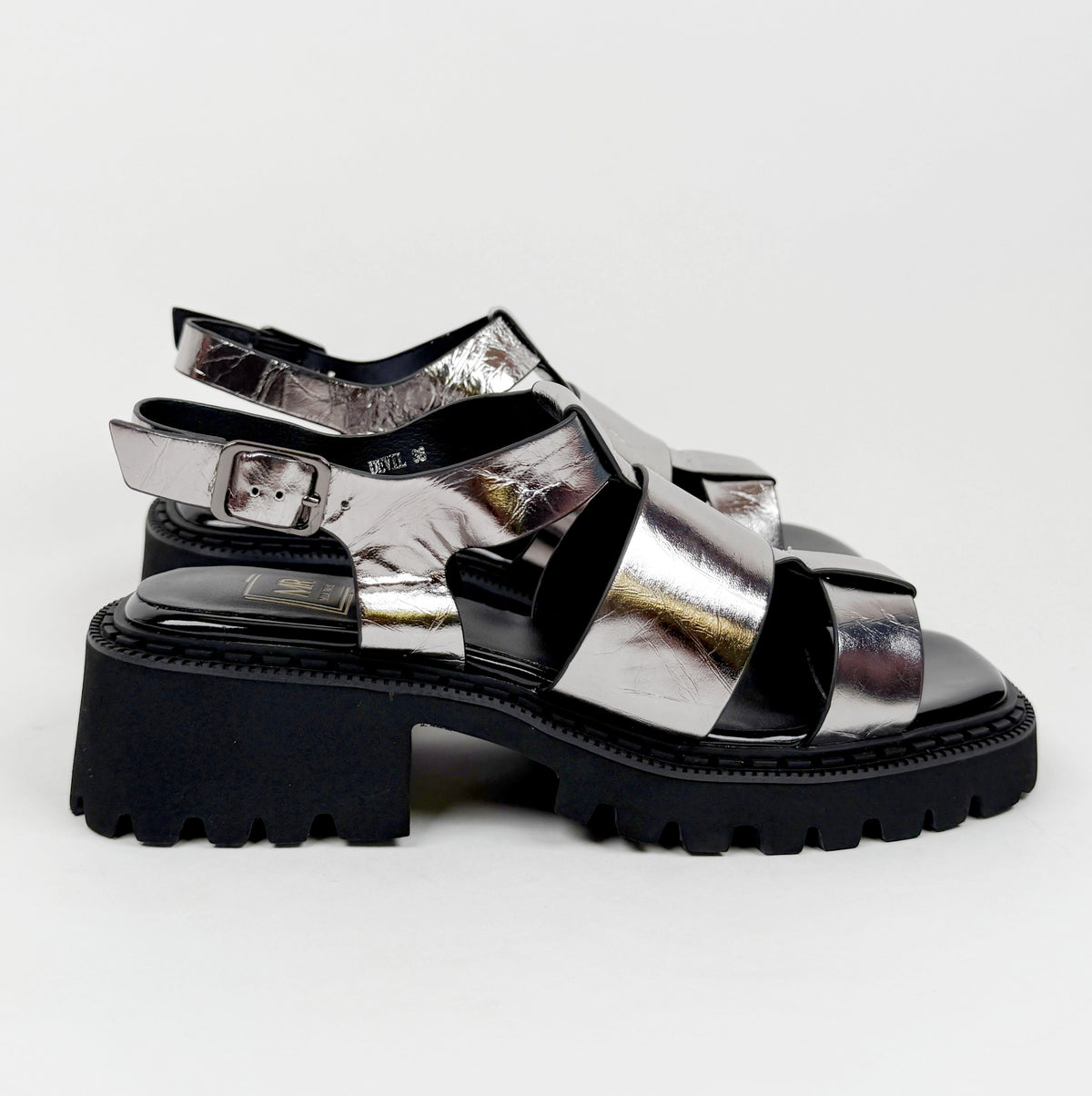 Mila Raine dixie silver Mila Raine