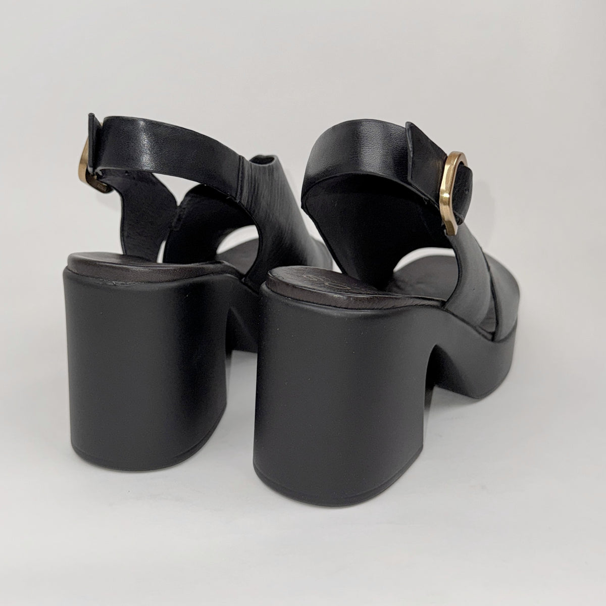 EOS Dolce black EOS