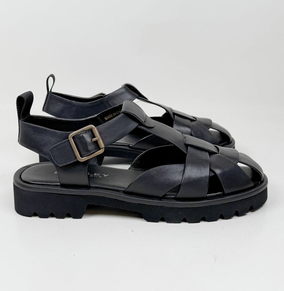 Bresley durango black last size 36