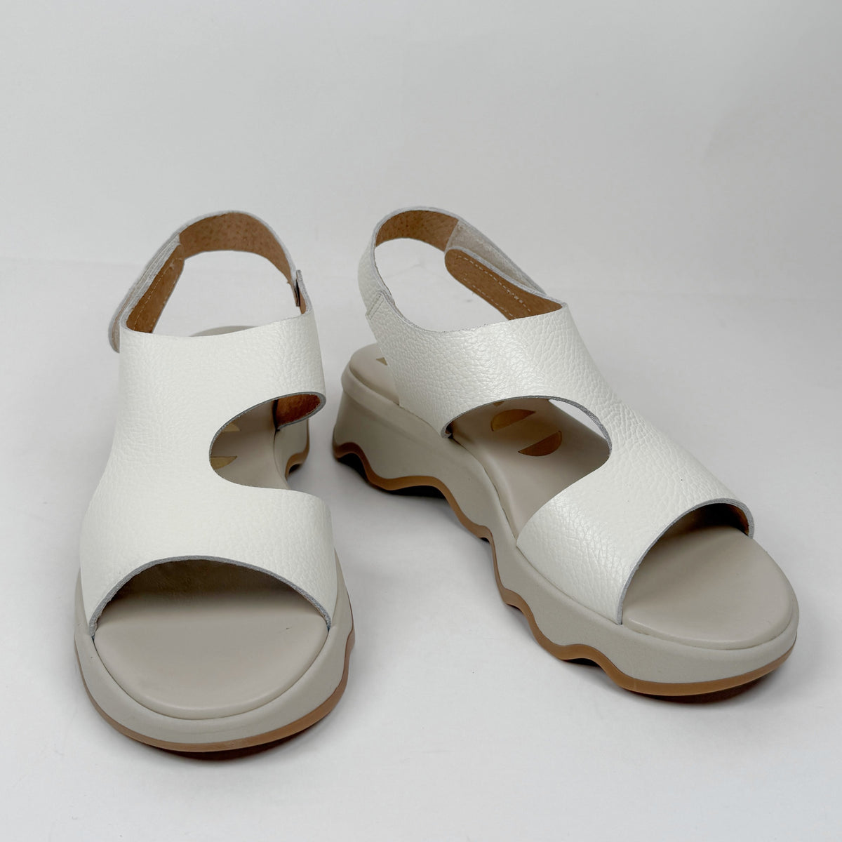 Nu by Neo flotter white