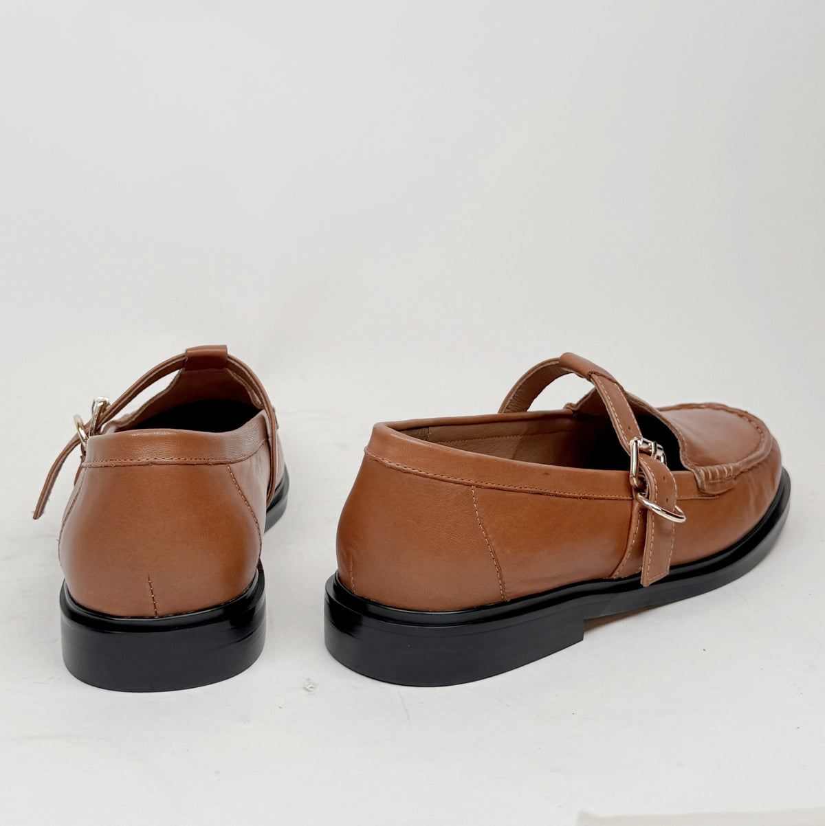 Mollini Gahla dark rum Mollini