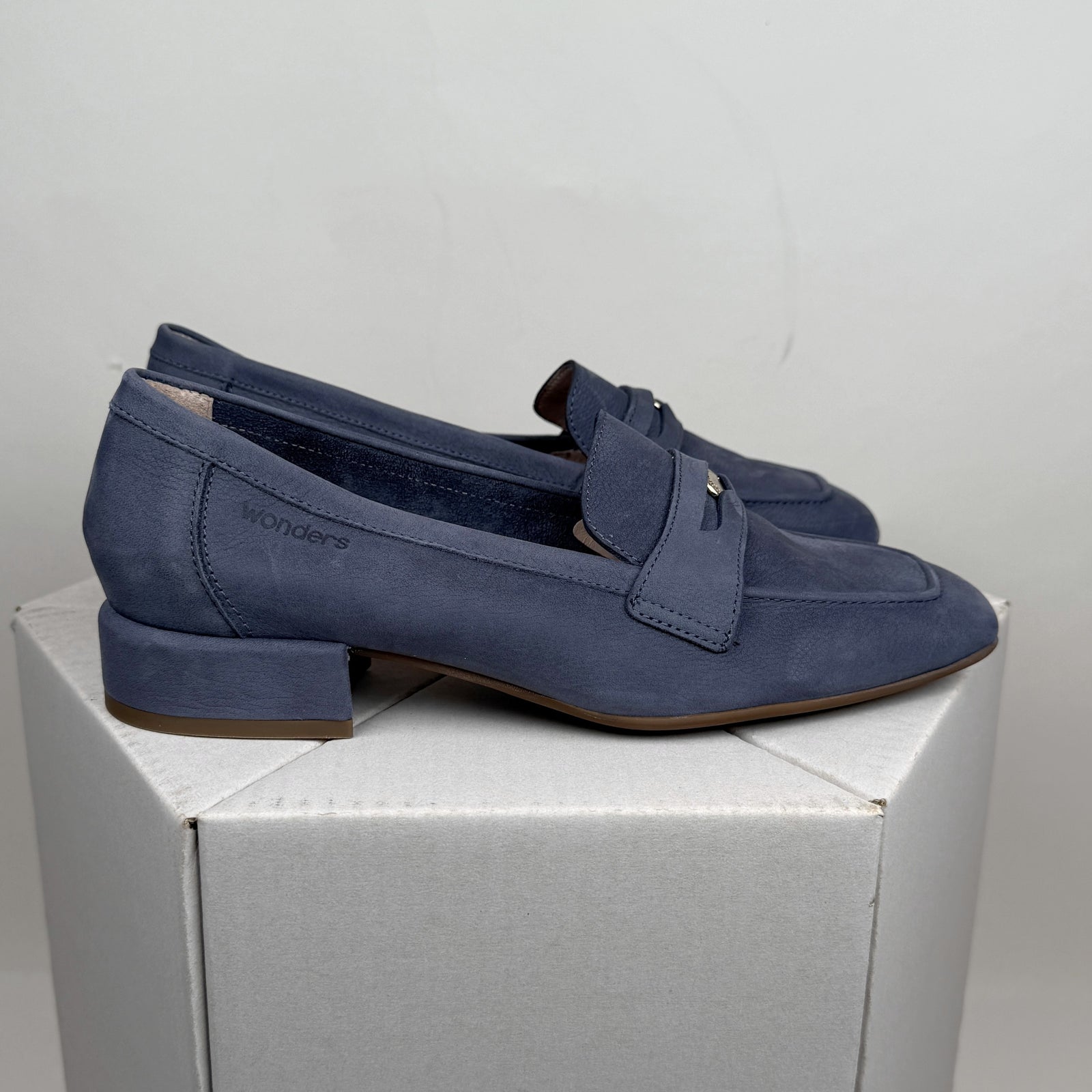 Wonders Gianna nubuck baltic