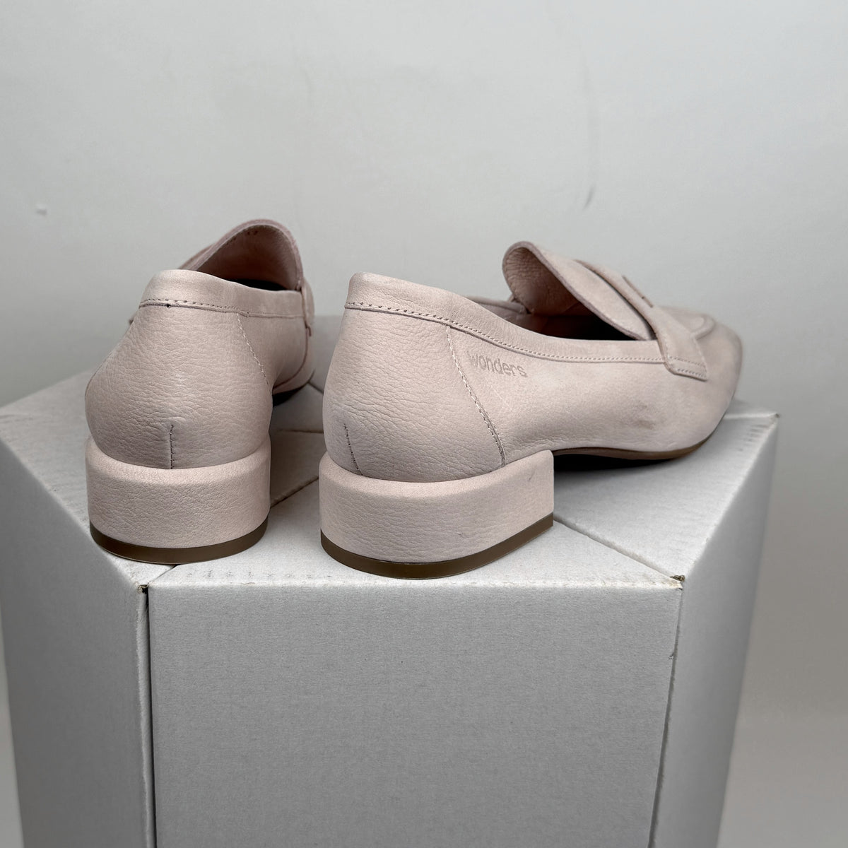 Wonders Gianna nubuck palo