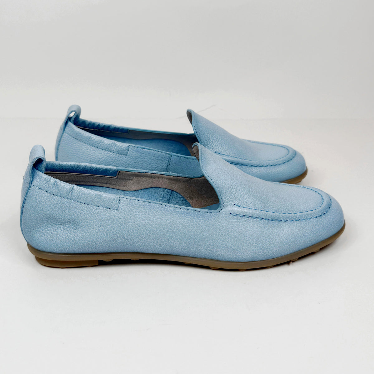 Hispanitas alcanon celeste size 40 Hispanitas