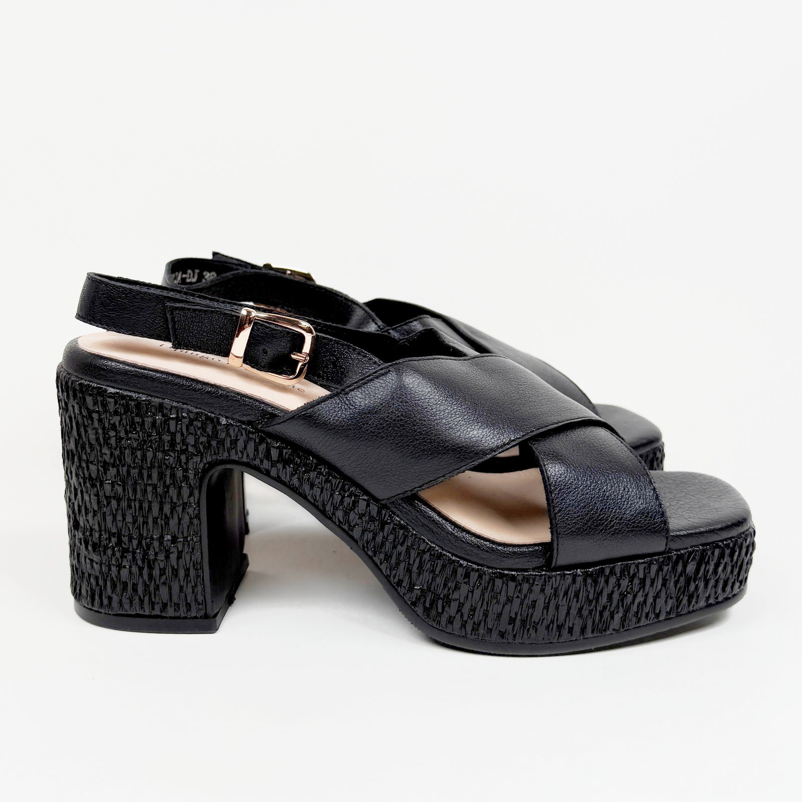 DJ Kloria black Django & Juliette