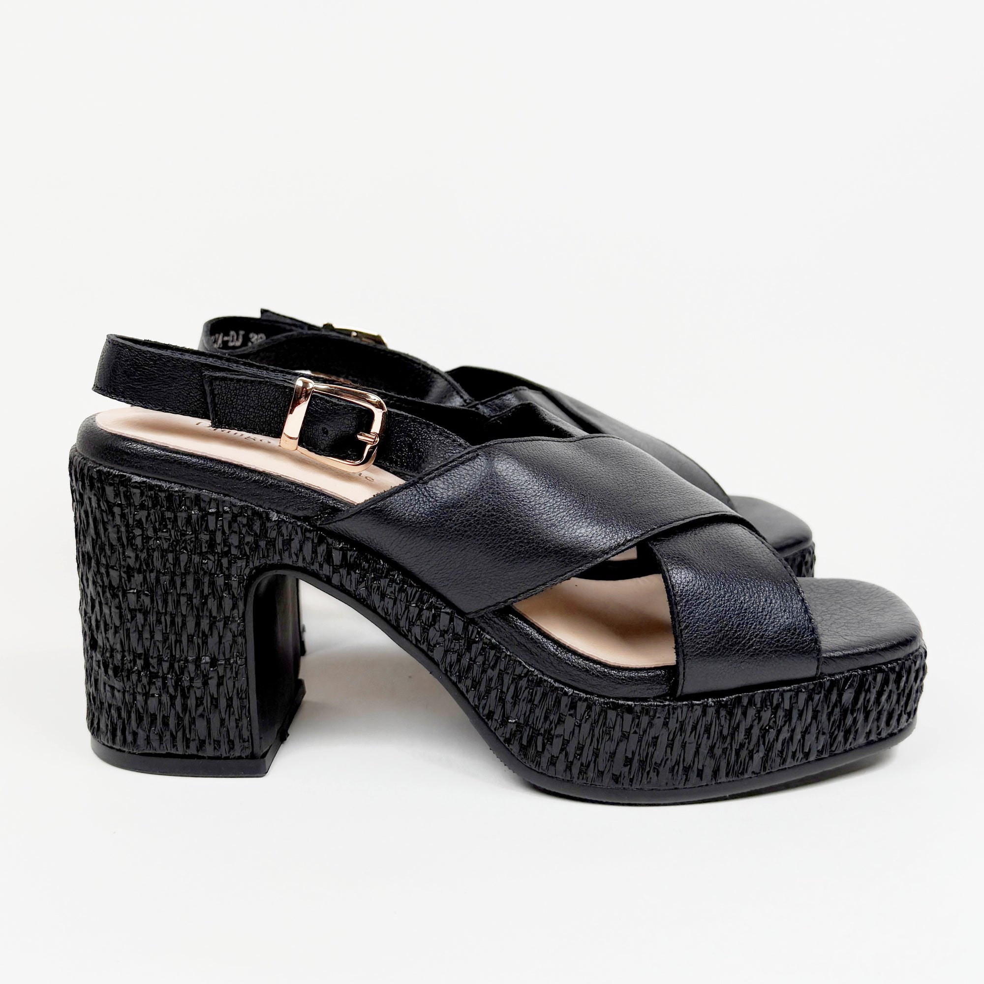 DJ Kloria black Django & Juliette