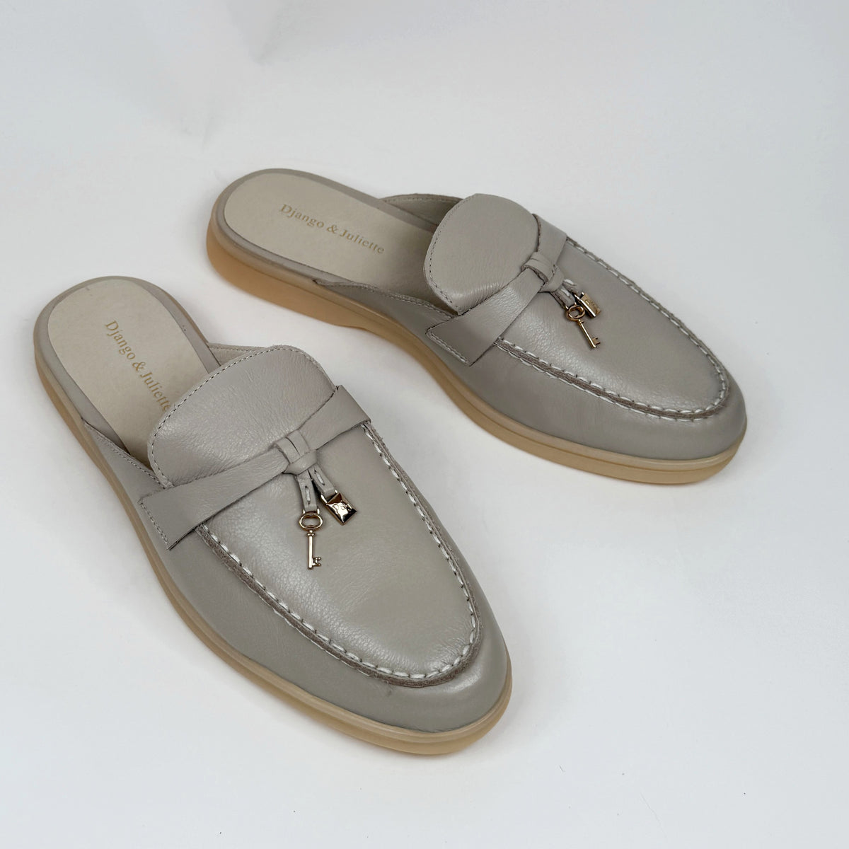 DJ Lizzo almond Django &amp; Juliette