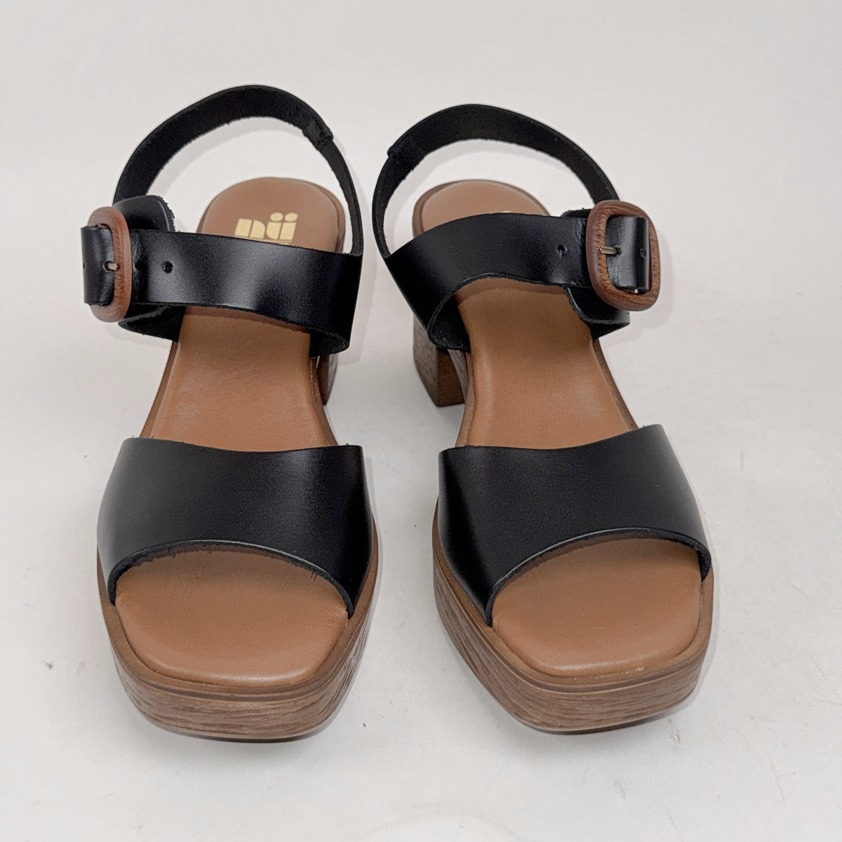Nu by Neo Querida black Nu by Neo