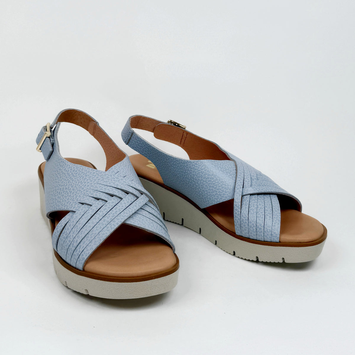 Nu by Neo nina celeste Nu by Neo