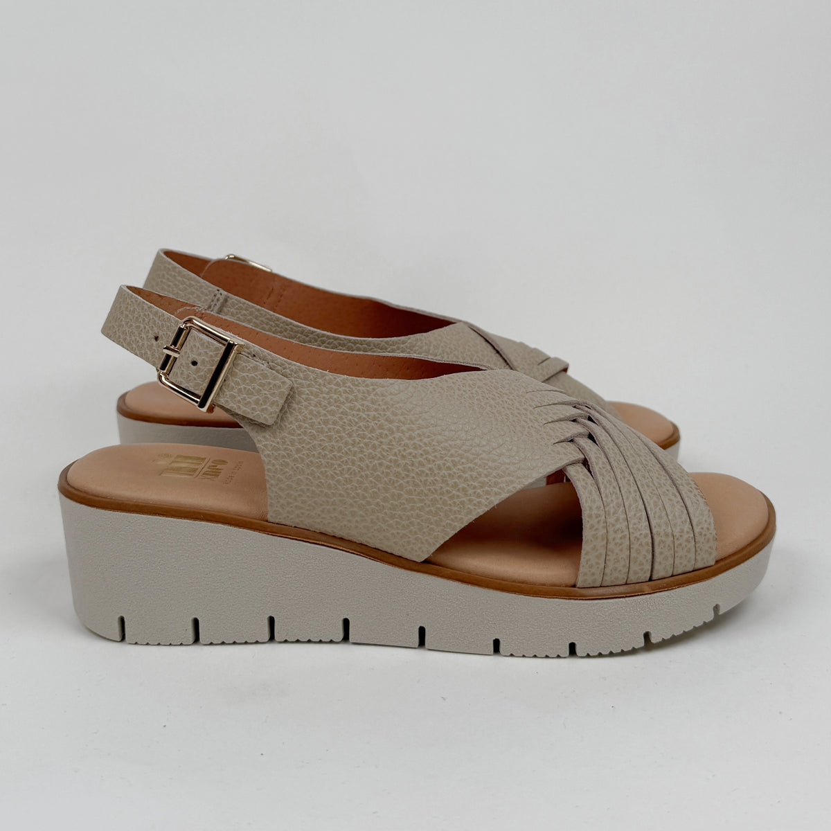 Nu by Neo Nina taupe