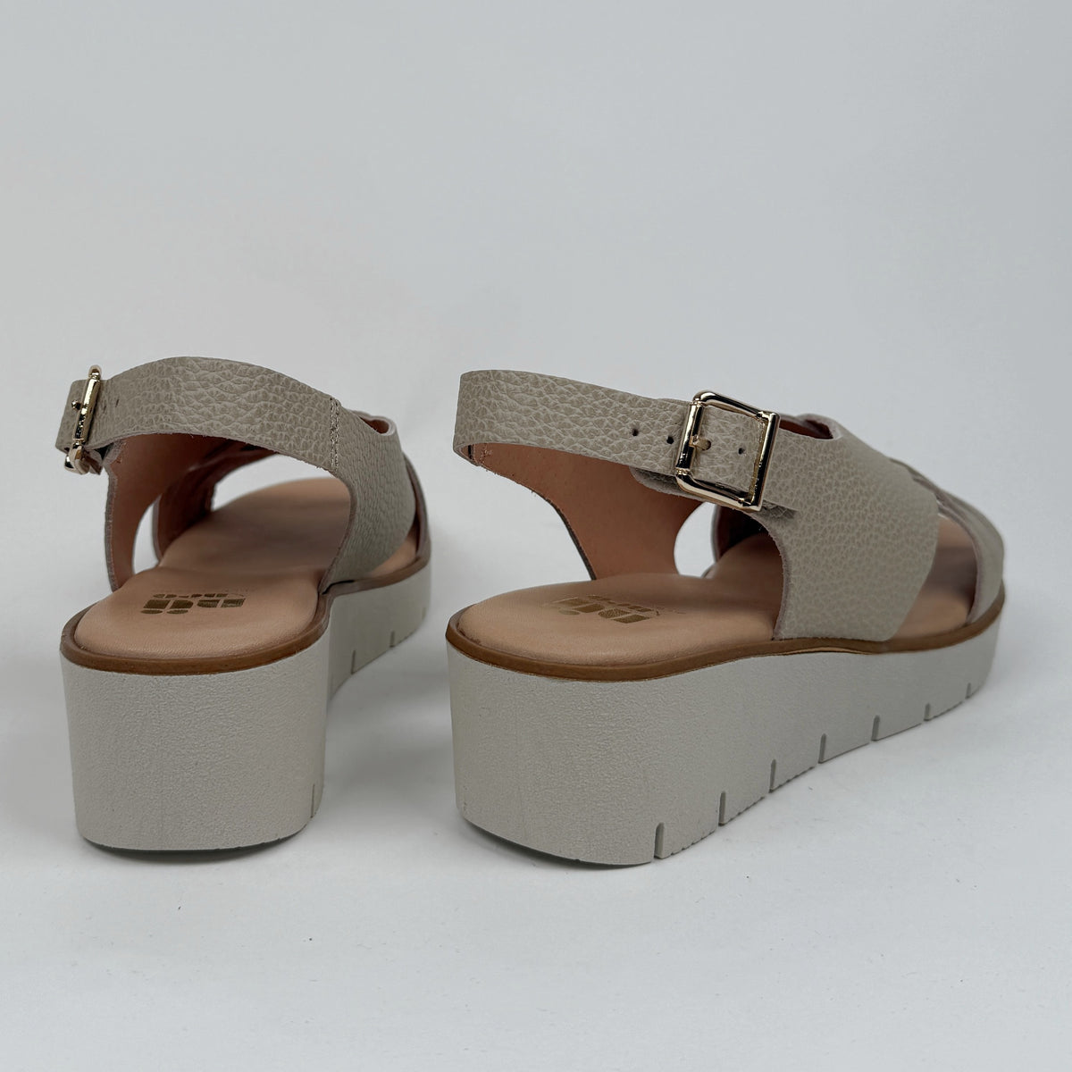 Nu by Neo Nina taupe