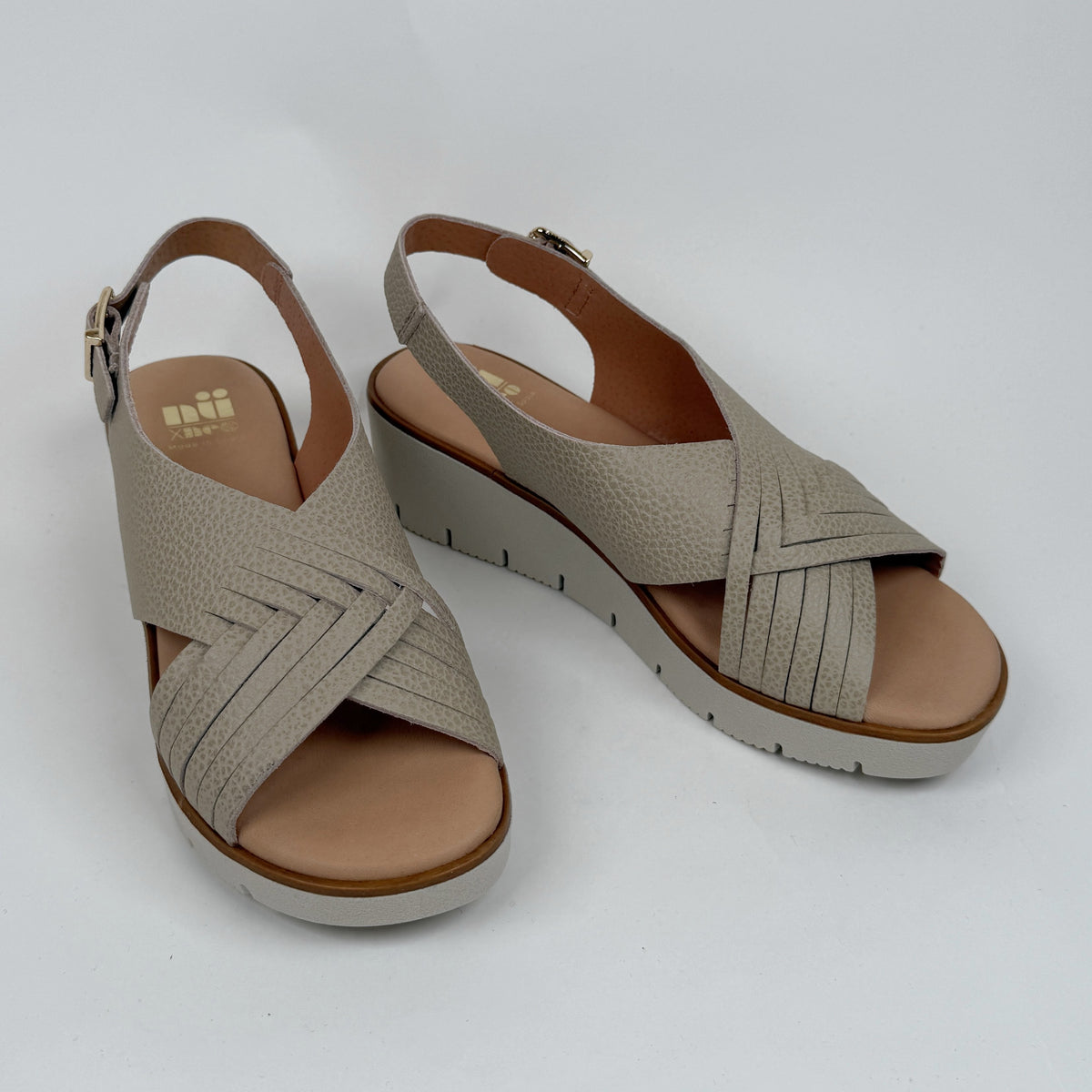 Nu by Neo Nina taupe