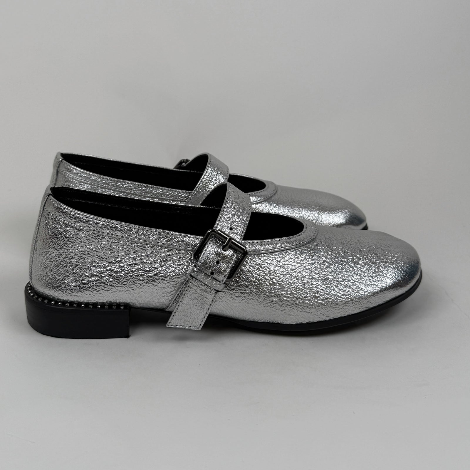 Mila Raine otto silver