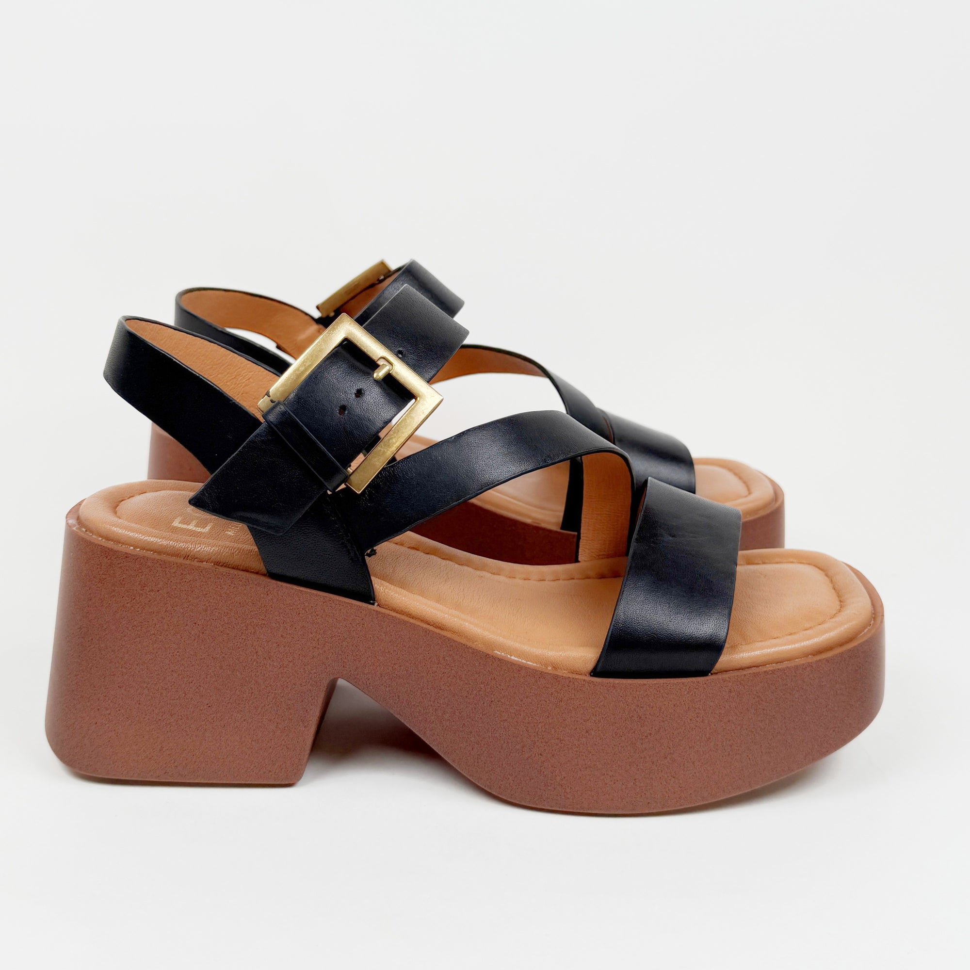 eos parisa black EOS