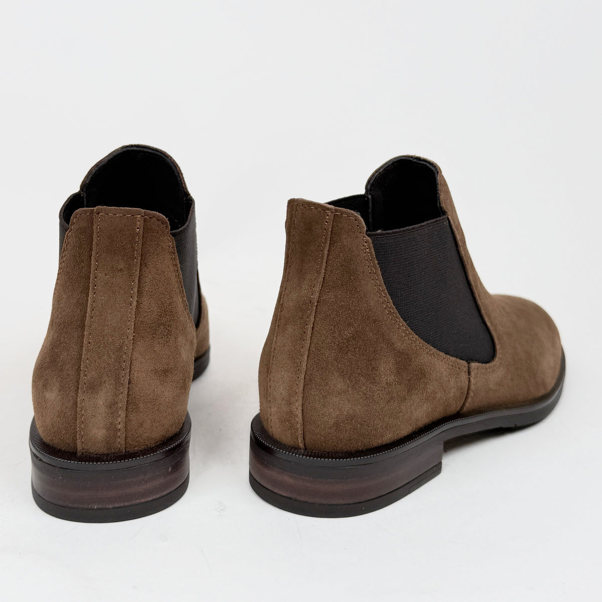 Alpe Parker brown suede Alpe