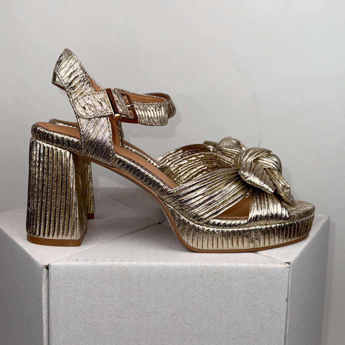 Bresley Sam soft gold Bresley