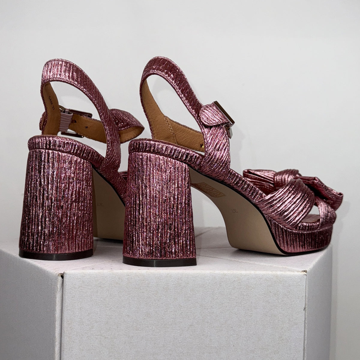 Bresley Sam rose Bresley