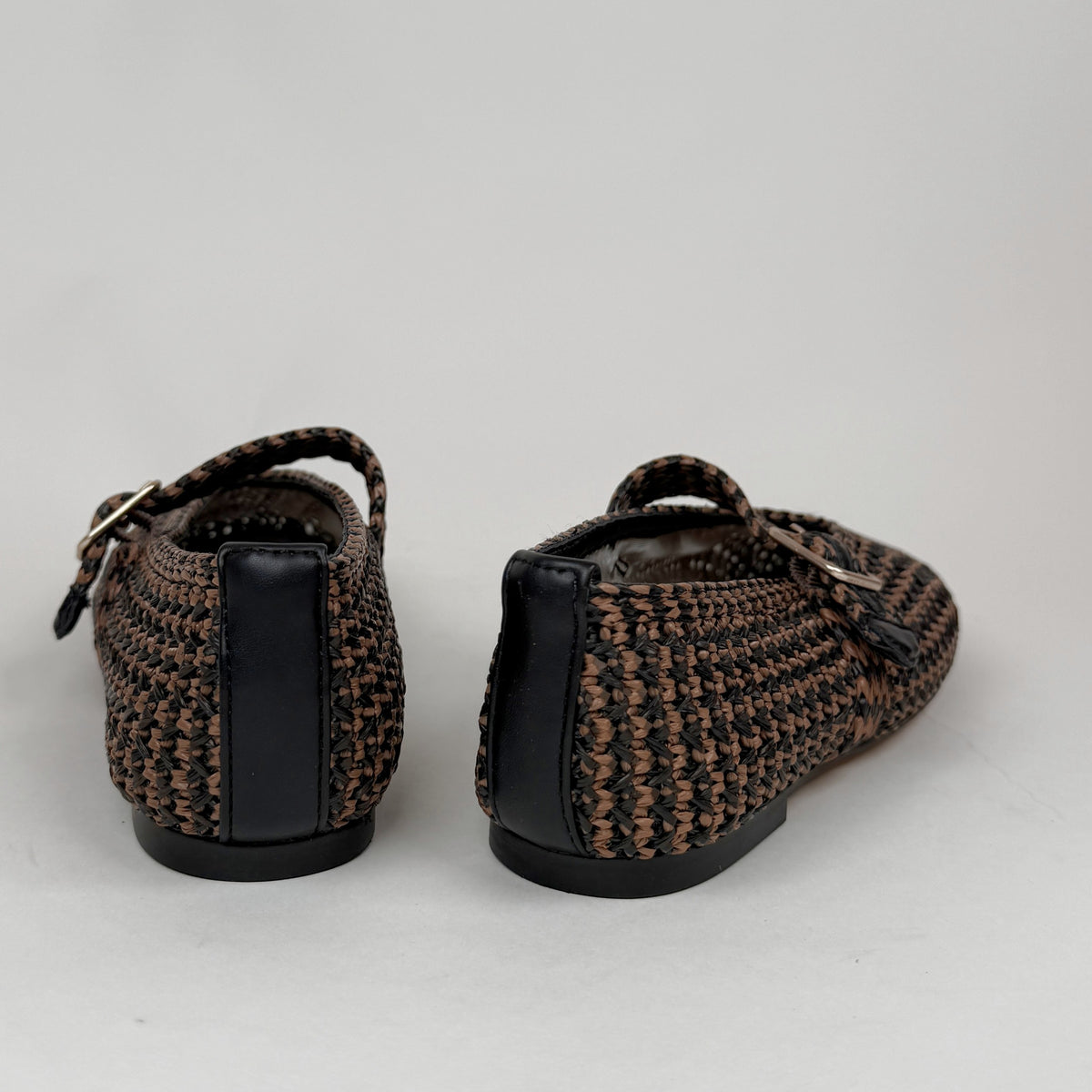 Eos Santalum Chocolate raffia EOS