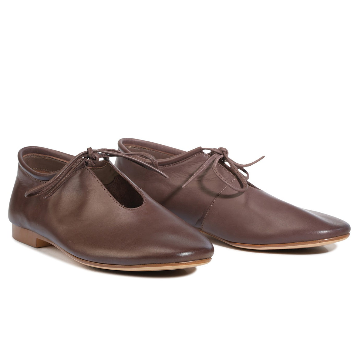 EOS Tenisha chestnut EOS