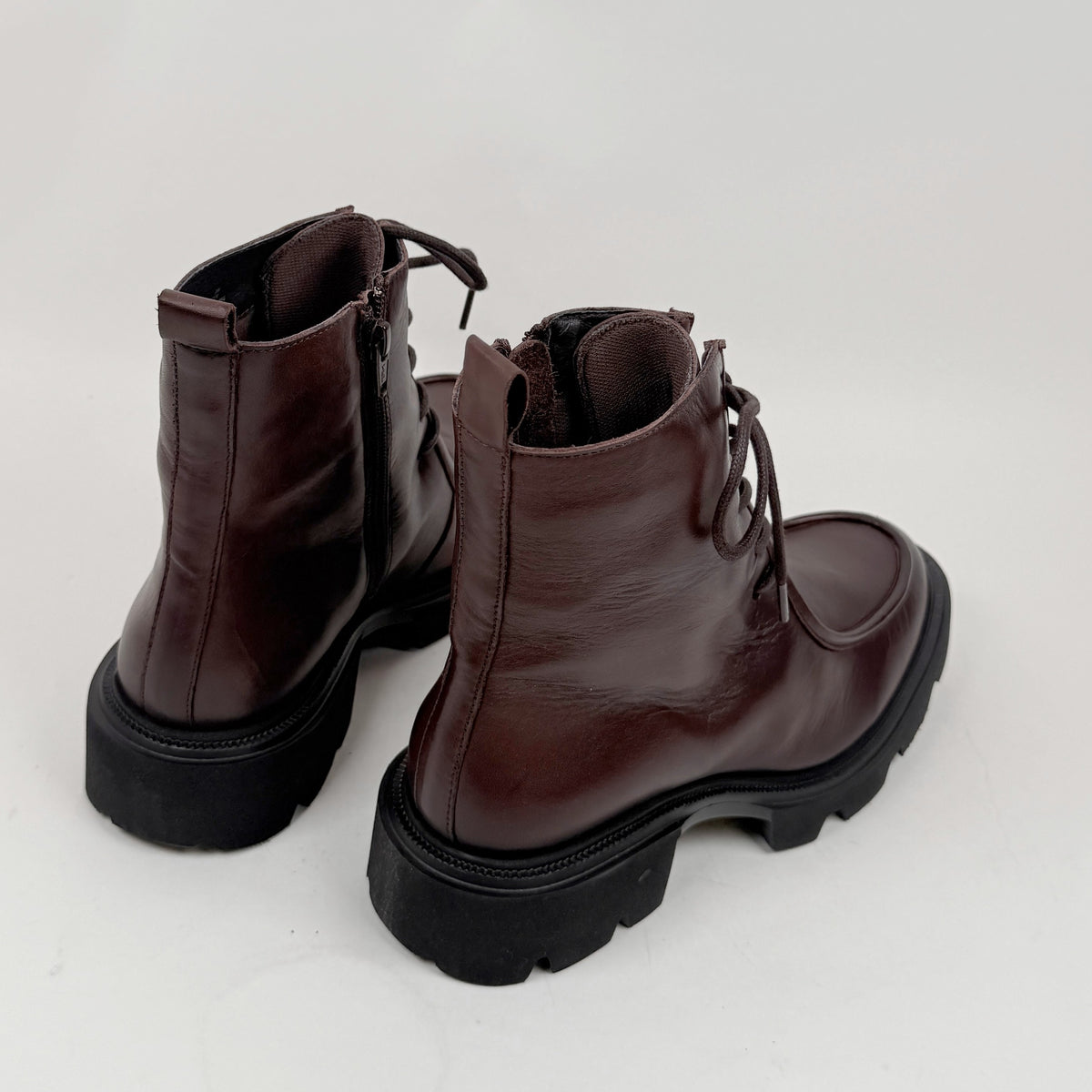 EOS Tessa Chestnut EOS
