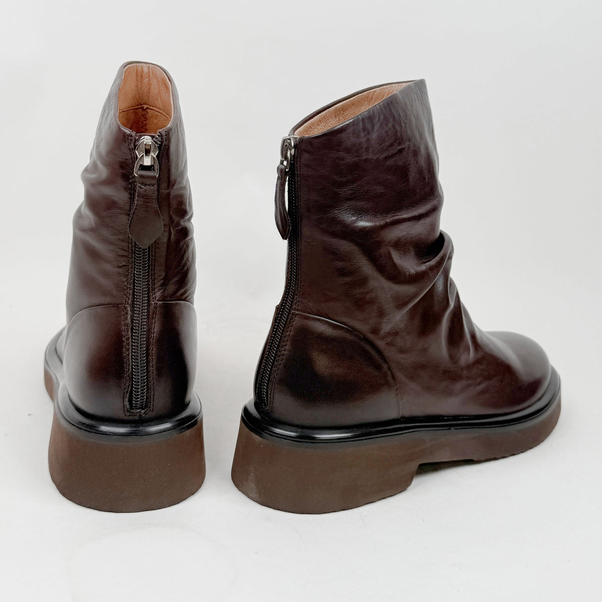 EOS Theonie chestnut EOS