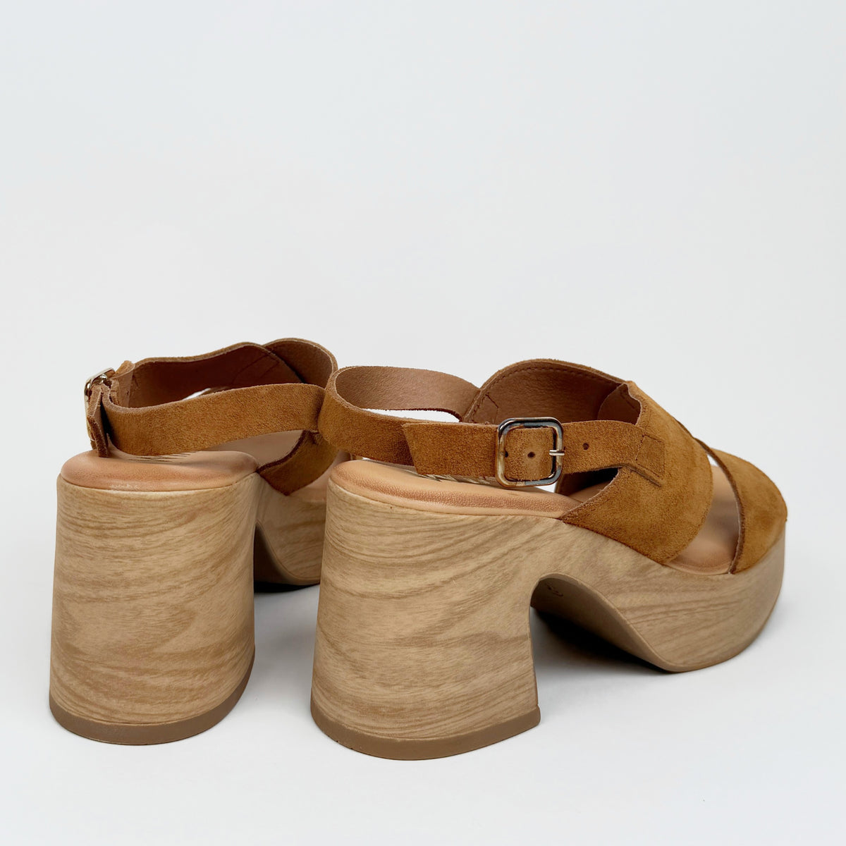 Wikers Tobi setter Wikers