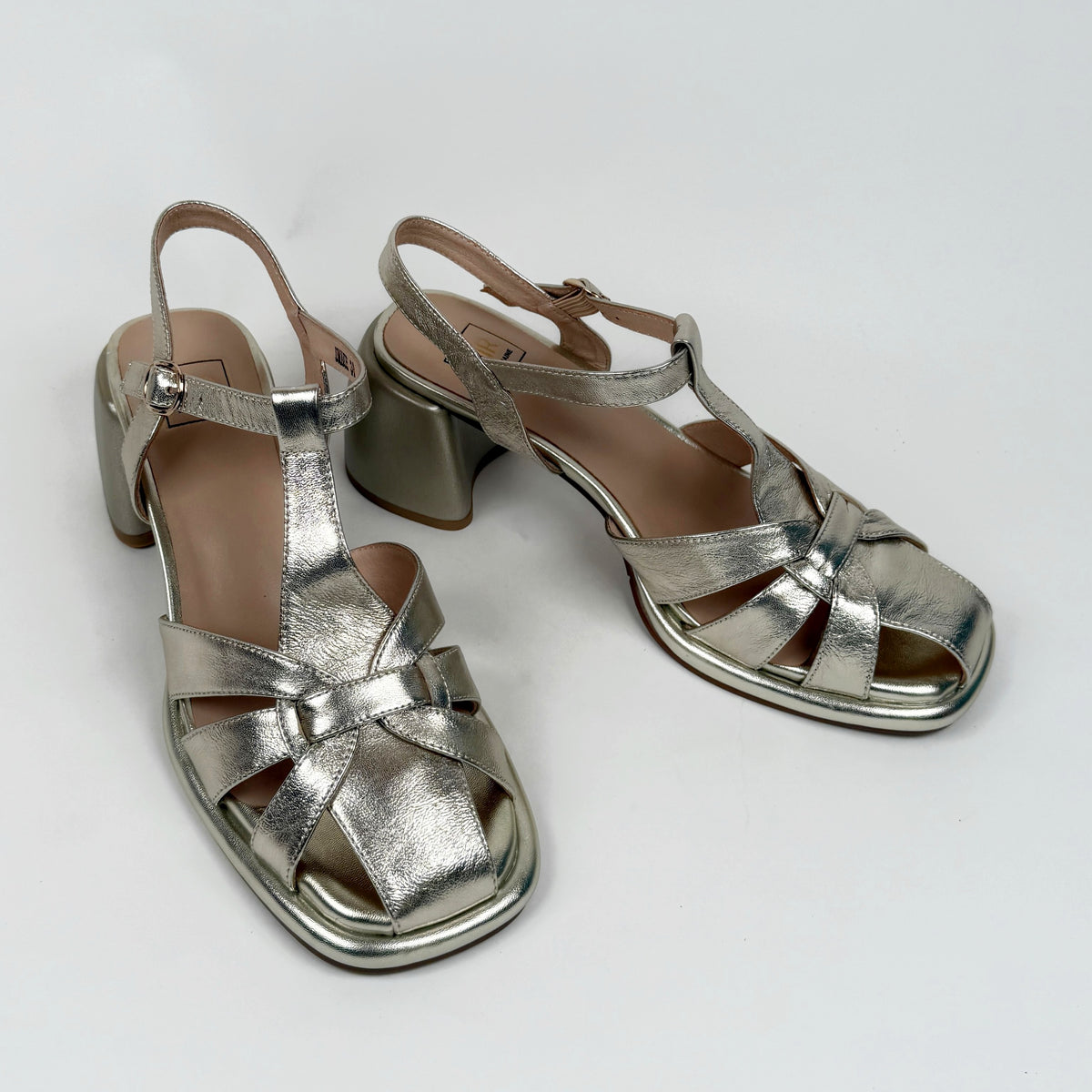 Mila Raine Umake gold Mila Raine