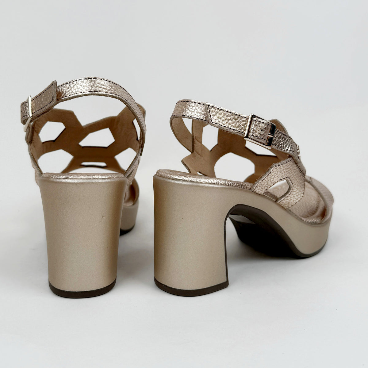 Penelope 6328 platinum Penelope