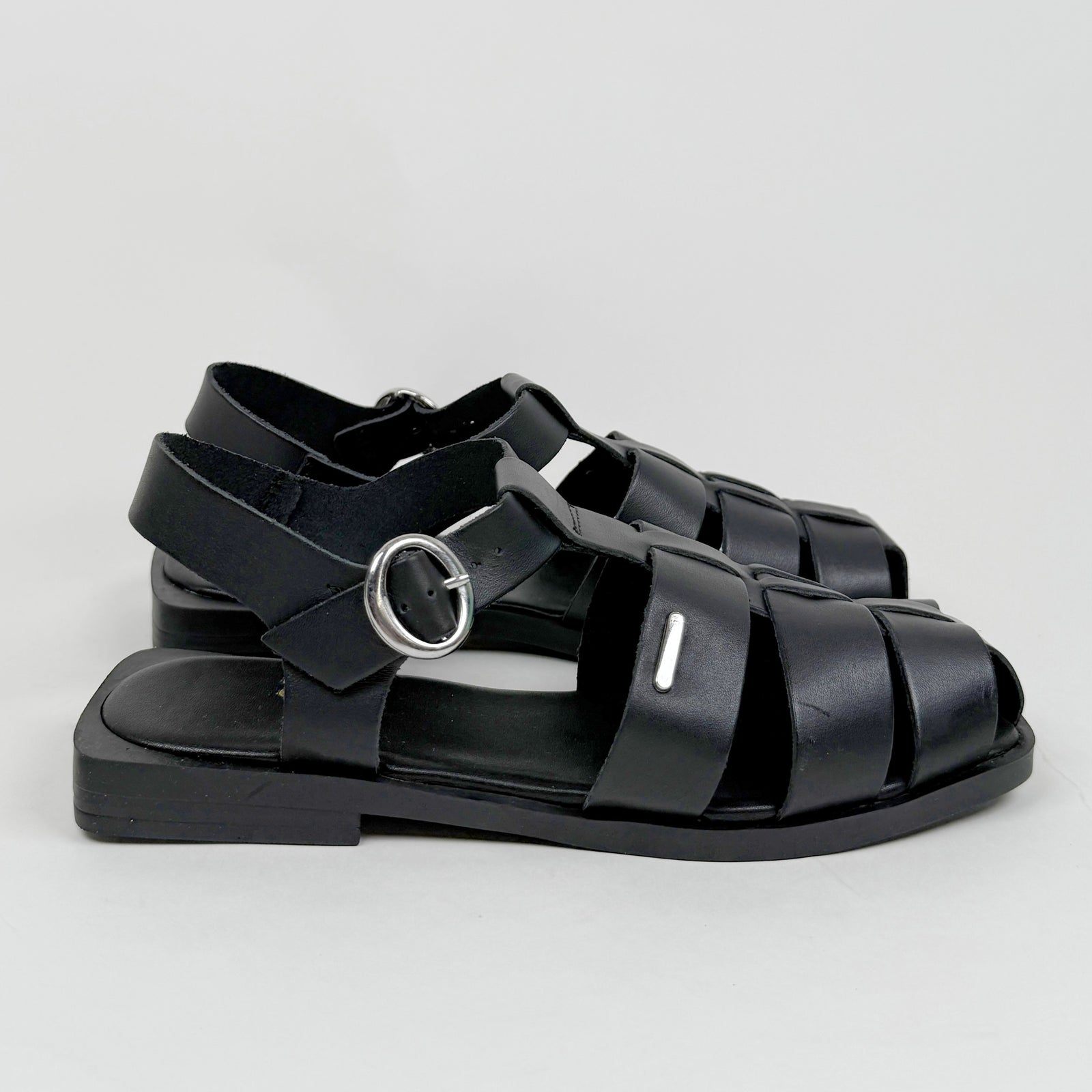 Nu by Neo velina black Nu by Neo