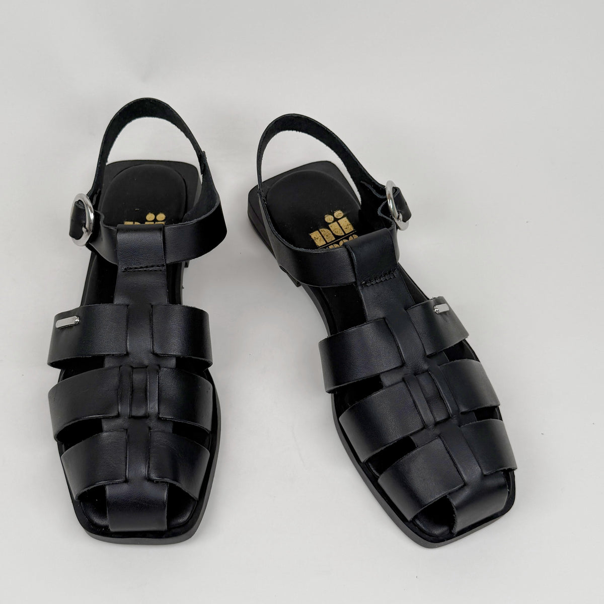 Nu by Neo velina black Nu by Neo