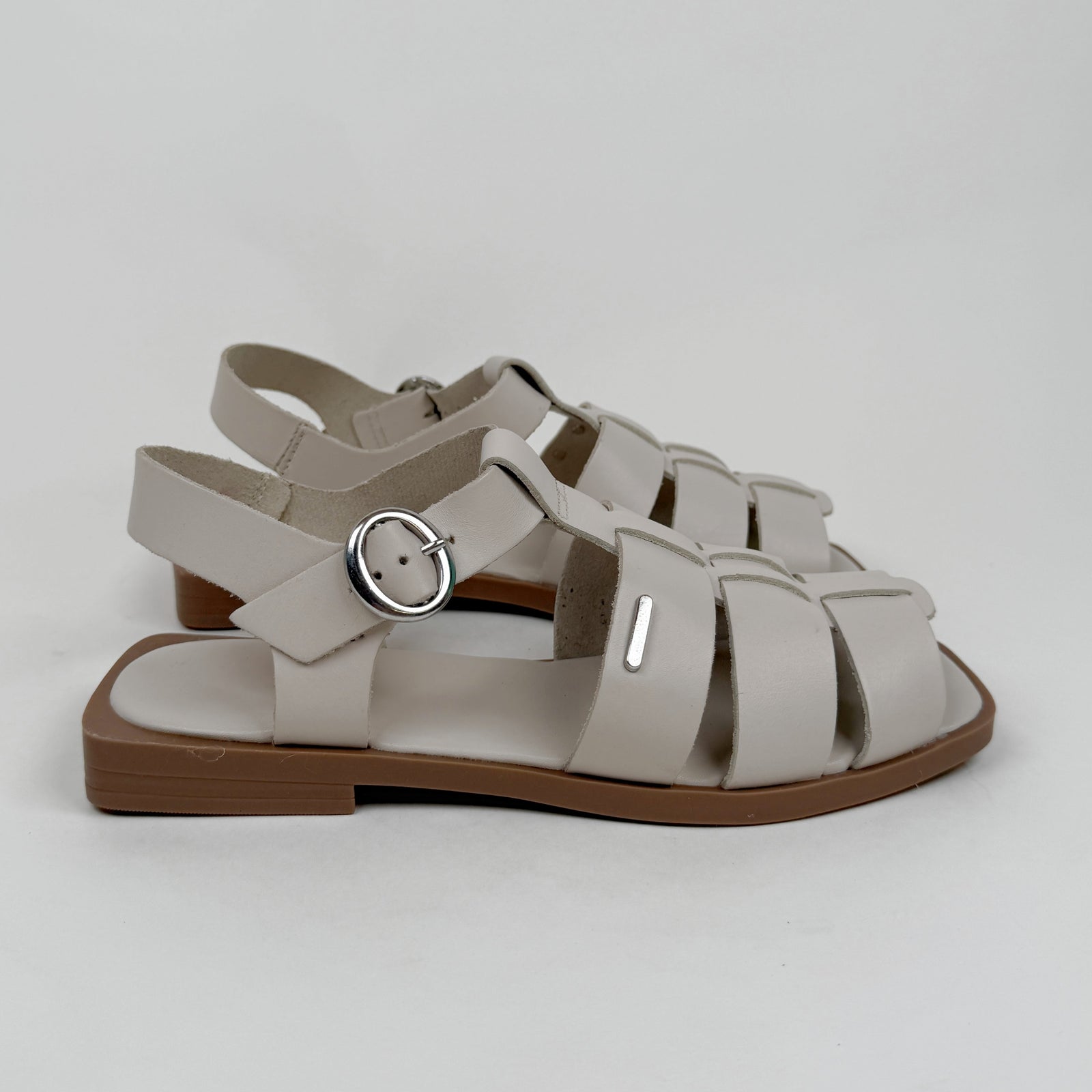 Nu by Neo vivian off white Nu by Neo