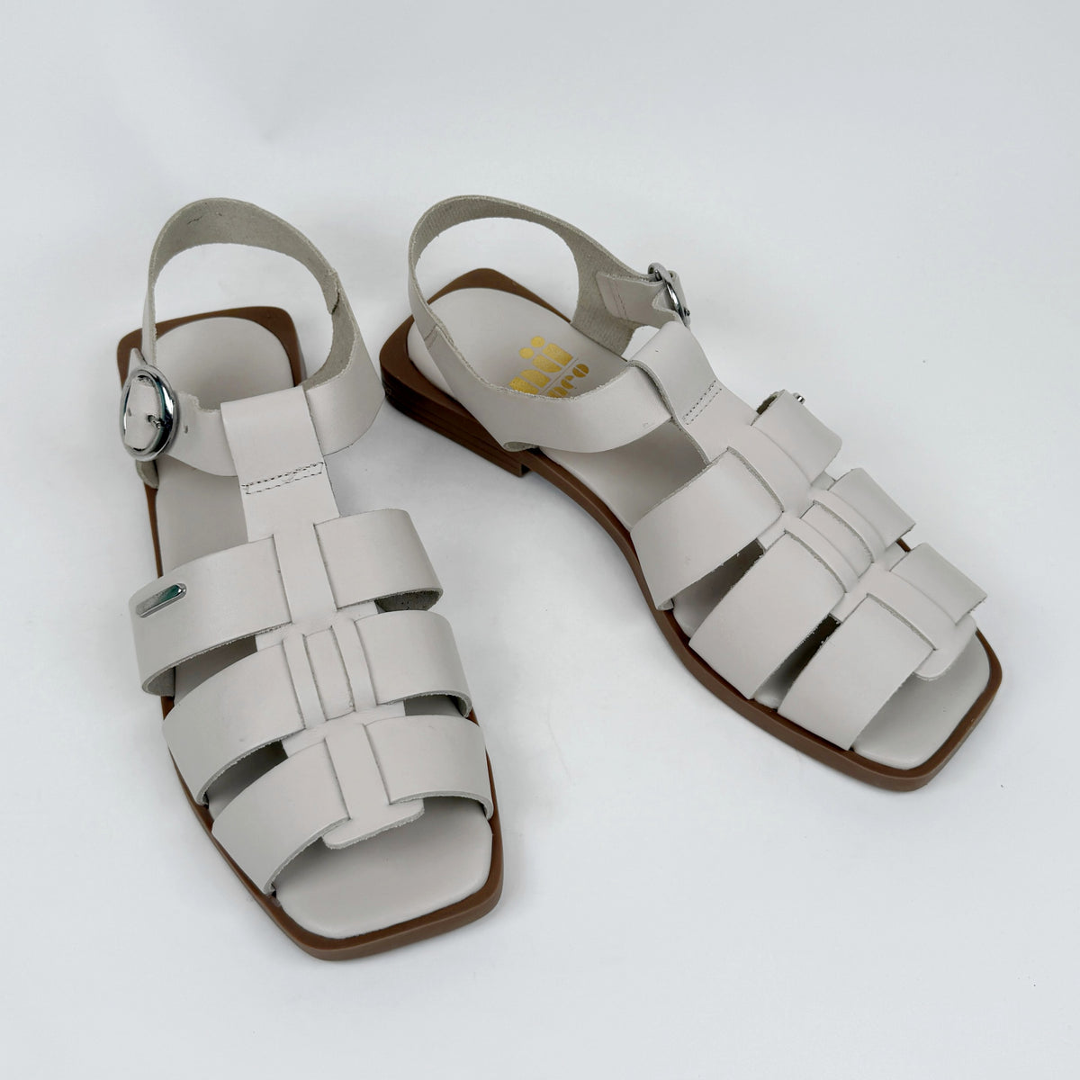 Nu by Neo vivian off white Nu by Neo