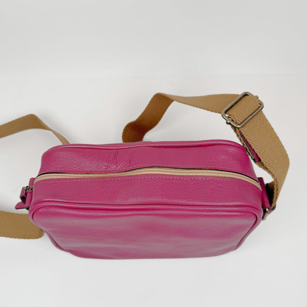 Fly London gary berry bag